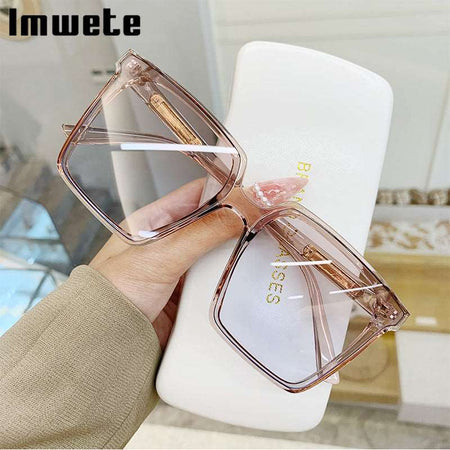 Designer Square SunglassesDesigner Square Sunglasses
Introducing our new Designer Square Sunglasses! These sunglasses are perfect for both men and women, and feature a stylish oversized squarSunglassesHi Tech Glam LtdDesigner Square Sunglasses