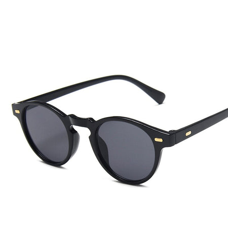 Trendy Color SunglassesTrendy Color Sunglasses
Introducing our Small Leopard Frame Sunglasses - the epitome of style and versatility! Not only do these sunglasses elevate your fashion gamesunglassesHi Tech Glam LtdTrendy Color Sunglasses