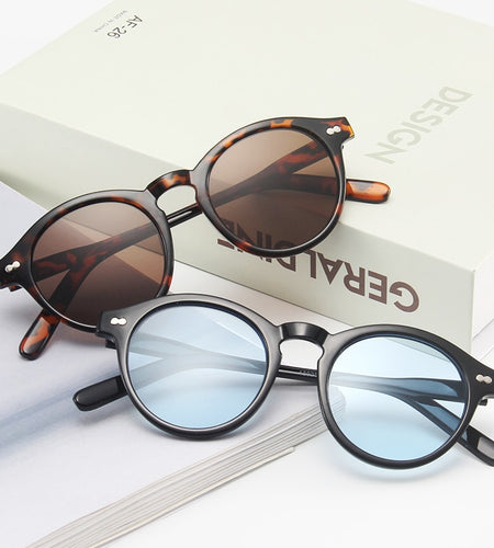 Retro Round Sunglasses
Step back in time with our Retro Round Sunglasses! Embrace the classic and timeless appeal of these iconic shades that have stood the test of fashion trends.
InspirsunglassesHi Tech Glam LtdRetro Round Sunglasses