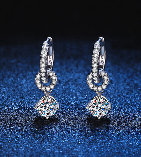 Genuine Moissanite Drop EarringsIndulge in the Brilliance of Genuine Moissanite
Add a touch of elegance to your fine jewelry collection with our Genuine Moissanite Drop Earrings. These exquisite eajewelryHi Tech Glam LtdGenuine Moissanite Drop Earrings