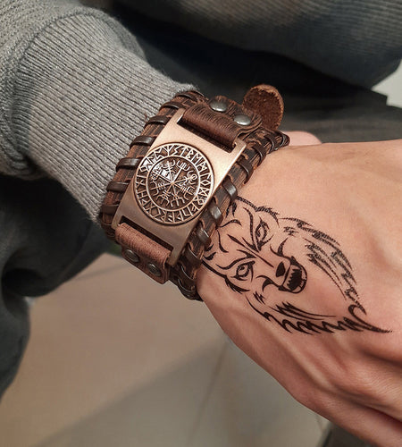 Nordic BraceletIntroducing the Nordic Bracelet! This stylish and unique bracelet is perfect for anyone with a taste for adventure. The vintage compass design is inspired by the VikBraceletHi Tech Glam LtdNordic Bracelet